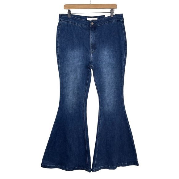 KanCan Jeans 30 NWT Super Flare High Rise Stretch Denim 70s Boho Festival Summer - Picture 1 of 7